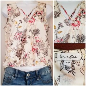 NWOT Florals and Dragonfly Hi-Lo Top